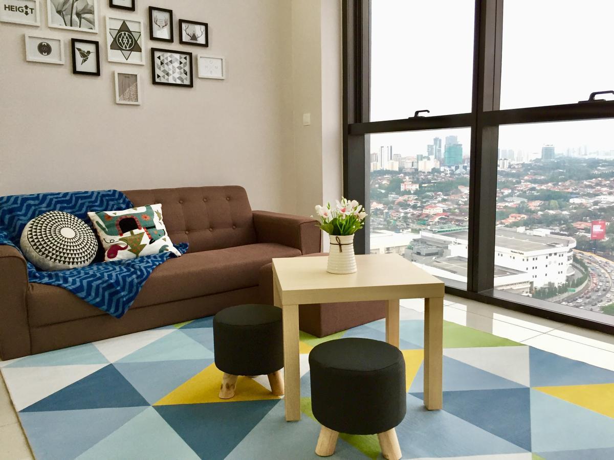 Minimalist Duplex @ Petaling Jaya & Sunway Apartment ภายนอก รูปภาพ